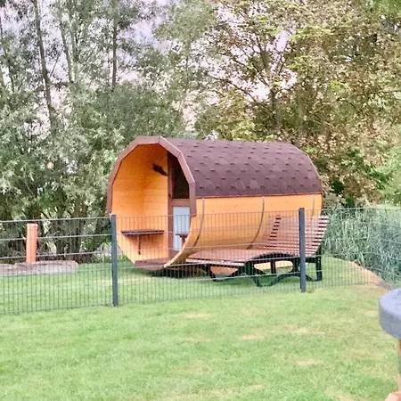 Casa de Férias Neues Fuer Familien Mit Garten Und Sauna *