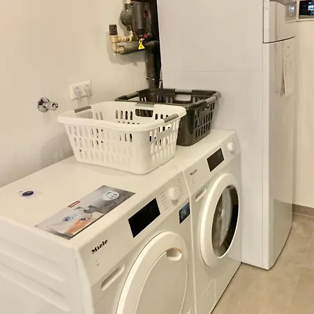 Nyaraló Neues Fuer Familien Mit Garten Und Sauna