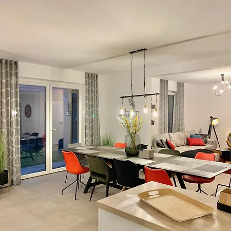 Neues Fuer Familien Mit Garten Und Sauna Butjadingen