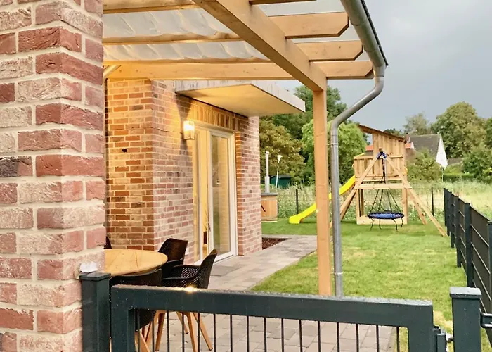 Neues Für Familien Mit Garten Und Sauna * Butjadingen