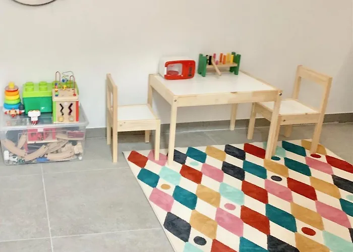 Сasa de vacaciones Neues Für Familien Mit Garten Und Sauna