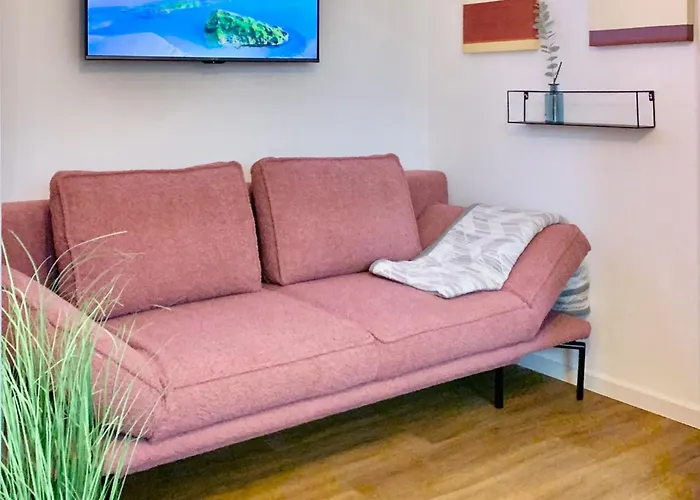 Neues Für Familien Mit Garten Und Sauna *
