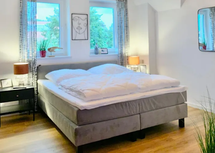 Neues Für Familien Mit Garten Und Sauna Butjadingen